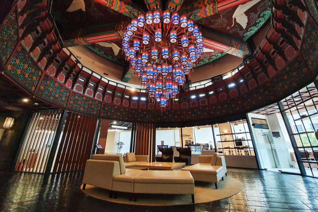 Commodore Hotel Busan Eksteriør billede